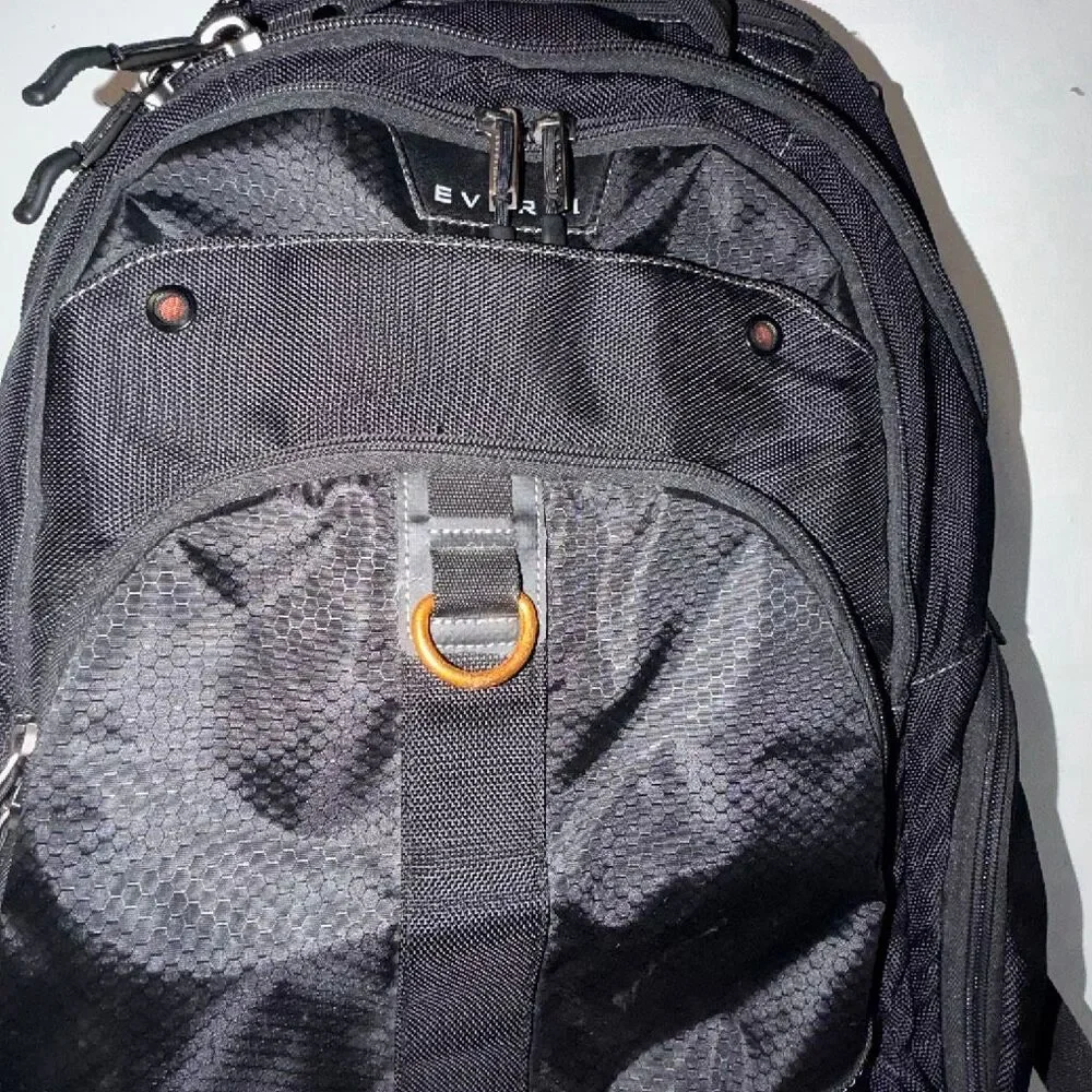 EVERKI Black Atlas 17.3 Travel Backpack